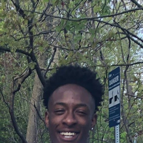 Meet your Posher, Brandon - Picture 1 of 1